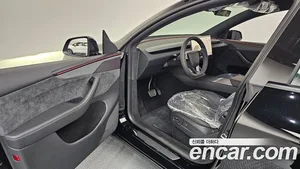 Tesla Model Y, 2026 — миниатюра 13