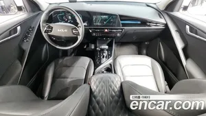 Kia Niro, 2022 — миниатюра 10