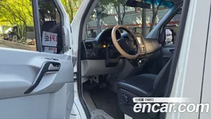 Mercedes-Benz Sprinter, 2017 — миниатюра 10