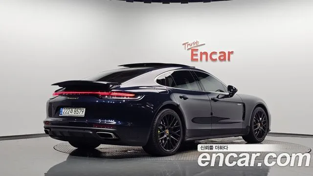 Porsche Panamera, 2021 — фото автомобиля из Кореи