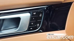 Porsche Panamera, 2021 — миниатюра 28