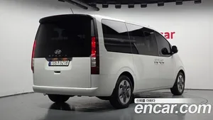 Hyundai Staria, 2024 — миниатюра 1
