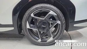 Kia EV4, 2025 — миниатюра 6