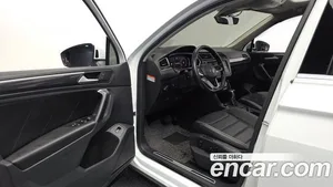 Volkswagen Tiguan, 2021 — миниатюра 12
