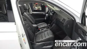 Volkswagen Tiguan, 2021 — миниатюра 16