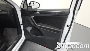 Volkswagen Tiguan, 2021 — миниатюра 13