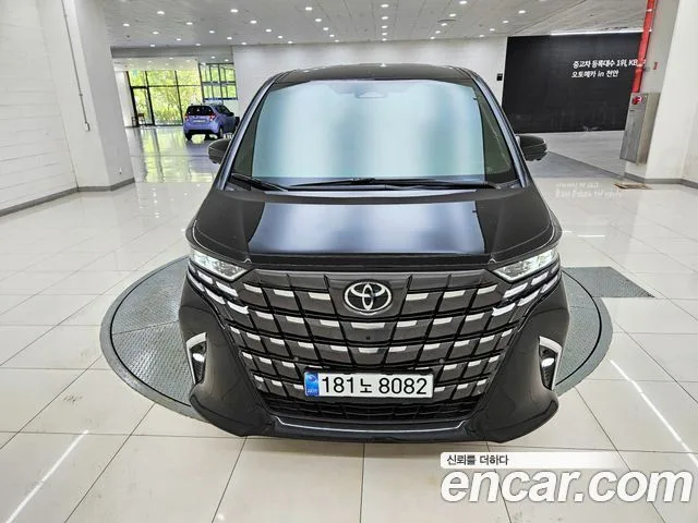 Toyota Alphard, 2026 — фото автомобиля из Кореи