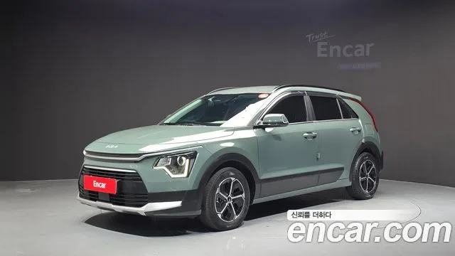 Kia Niro, 2023 — фото автомобиля из Кореи