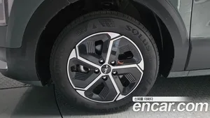 Kia Niro, 2023 — миниатюра 5