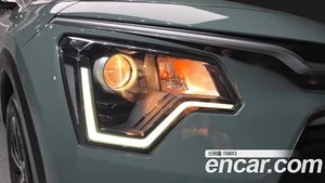 Kia Niro, 2023 — миниатюра 8