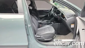 Kia Niro, 2023 — миниатюра 16