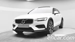 Volvo V60, 2022 — миниатюра 1