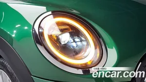 Mini Cooper, 2022 — миниатюра 7