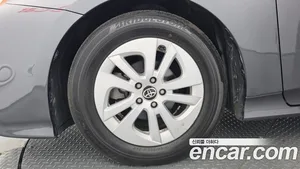 Toyota Prius, 2018 — миниатюра 5