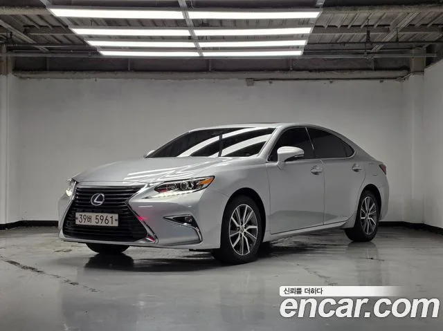 Lexus ES, 2016 — фото автомобиля из Кореи