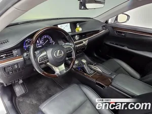Lexus ES, 2016 — миниатюра 9