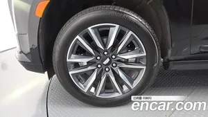 Cadillac Escalade, 2022 — миниатюра 5