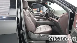 Cadillac Escalade, 2022 — миниатюра 11