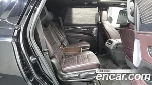 Cadillac Escalade, 2022 — миниатюра 12