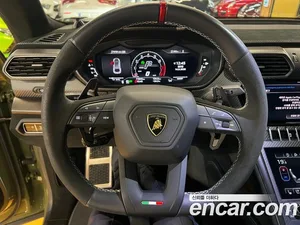 Lamborghini Urus, 2023 — миниатюра 9
