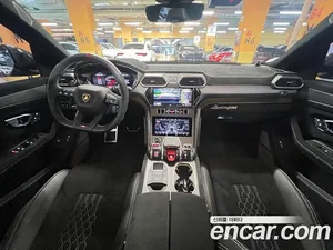Lamborghini Urus, 2023 — миниатюра 12