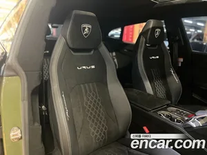 Lamborghini Urus, 2023 — миниатюра 13