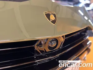 Lamborghini Urus, 2023 — миниатюра 17