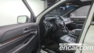 Ford Explorer, 2016 — миниатюра 10
