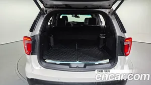 Ford Explorer, 2016 — миниатюра 20