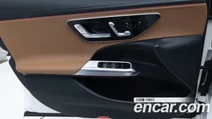 Mercedes-Benz E-Class, 2026 — миниатюра 15