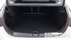 Mercedes-Benz E-Class, 2026 — миниатюра 11