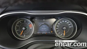 Jeep Cherokee, 2022 — миниатюра 11