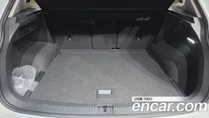 Volkswagen Tiguan, 2023 — миниатюра 25