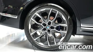 BMW X7, 2024 — миниатюра 5