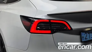 Tesla Model 3, 2020 — миниатюра 9