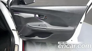 Hyundai Veloster, 2019 — миниатюра 14
