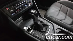 Volkswagen Tiguan, 2023 — миниатюра 9