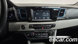 Kia Niro, 2018 — миниатюра 18