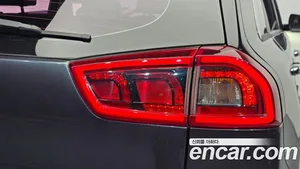 Kia Niro, 2018 — миниатюра 9