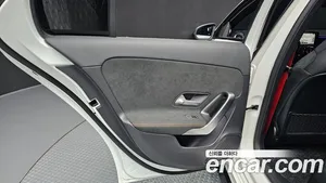 Mercedes-Benz A-Class, 2021 — миниатюра 15