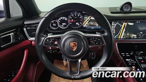 Porsche Panamera, 2018 — миниатюра 20