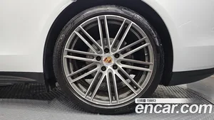 Porsche Panamera, 2018 — миниатюра 7