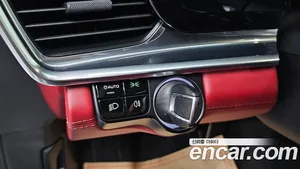 Porsche Panamera, 2018 — миниатюра 28