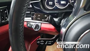 Porsche Panamera, 2018 — миниатюра 29