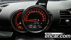 Mini Clubman, 2019 — миниатюра 8