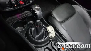 Mini Clubman, 2019 — миниатюра 9