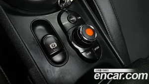 Mini Clubman, 2019 — миниатюра 19