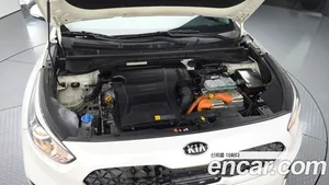 Kia Niro, 2019 — миниатюра 5