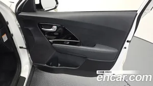 Kia Niro, 2019 — миниатюра 13