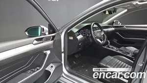 Volkswagen Passat, 2022 — миниатюра 13